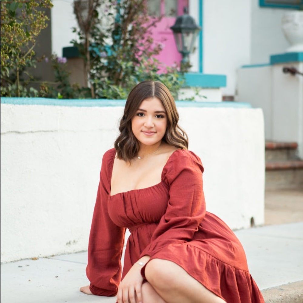 Meet your Posher, Gia